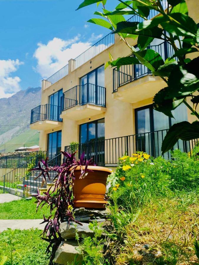 Hotel Horizon Kazbegi Luaran gambar